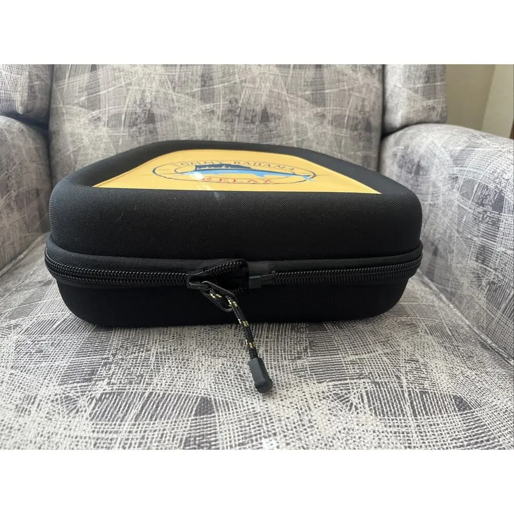 NWT Tommy‎ Bahama Hard Sided Expandable Duffle Bag Black Yellow Travel
